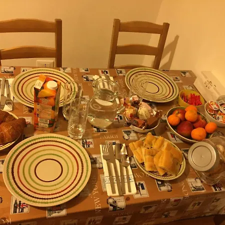 Oda ve Kahvaltı Celtic House Varazze