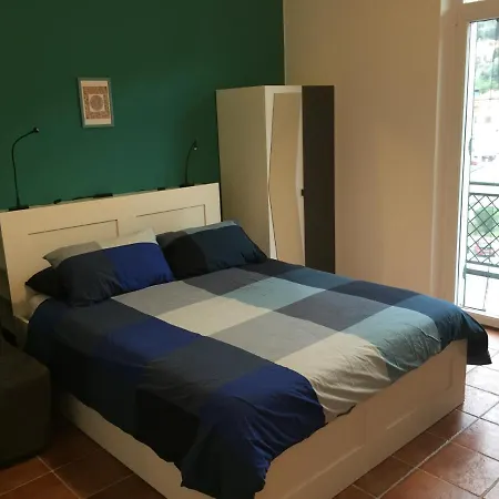 Celtic House Bed & Breakfast *