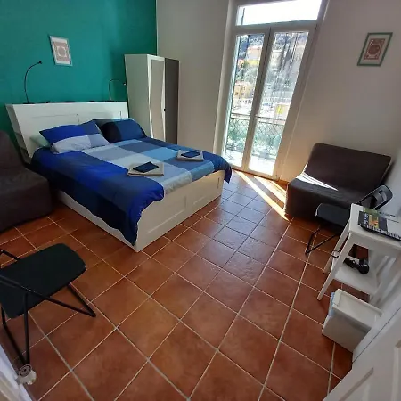 Celtic House 3* Varazze